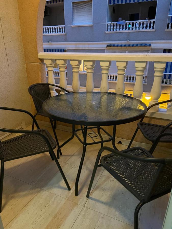 Apartamento Felix De La Fuente 또레비에하 외부 사진