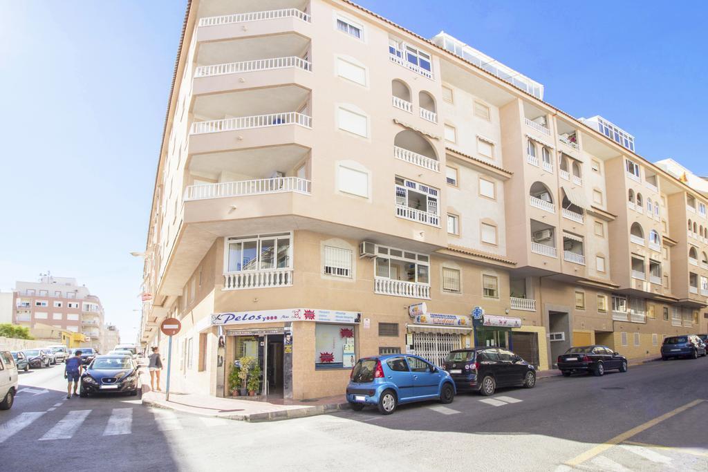 Apartamento Felix De La Fuente 또레비에하 외부 사진